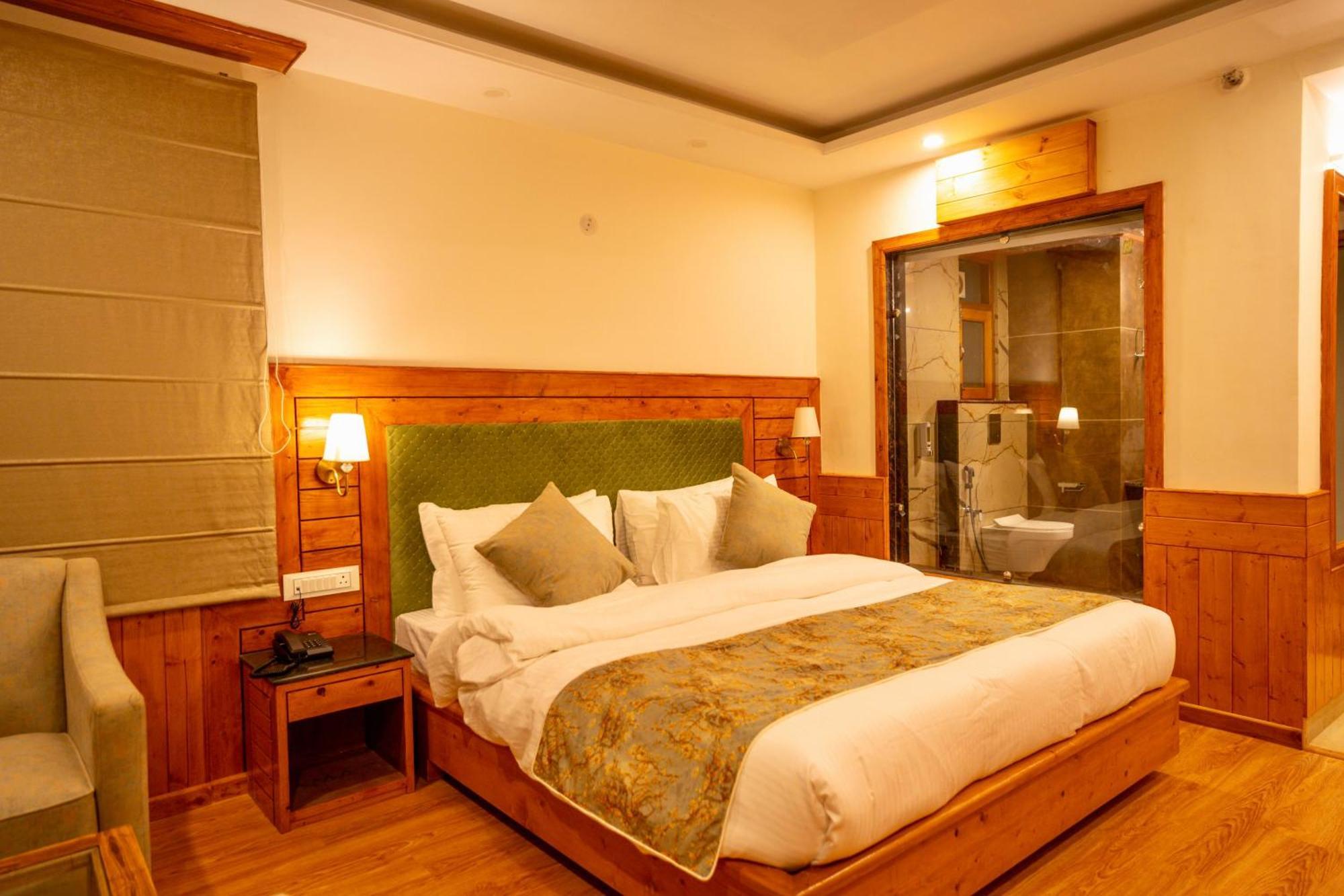 Sparklyn View Luxe Hotel 3*
